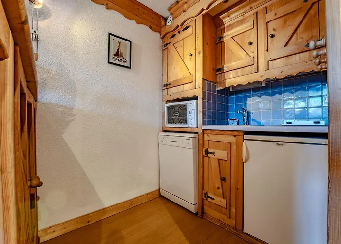 In Roche Blanche With Balcony View - Roche Blanche * 瓦托伦斯